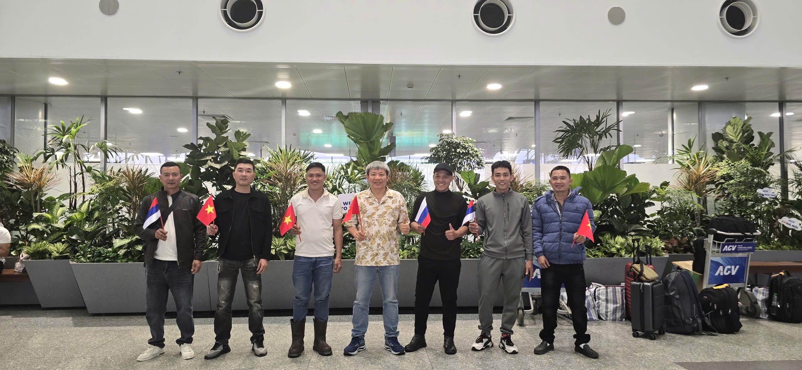 Vostokmetall đưa công nhân đợt 2 sang Nga làm việc